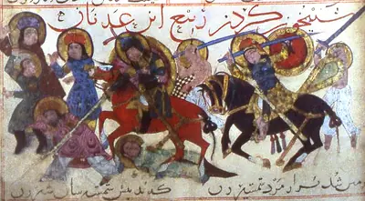 Cevşen zırhlı ve tunik altında zincir zırhlı Rabî; uzun tek ağızlı kılıç ve büyük yuvarlak kalkanla, uçlu kalkanlı piyadelerin desteğinde